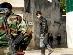 syria_-_CHILD_AND_SOLDIER