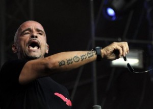 eros-ramazzotti-e-i-tatuaggi
