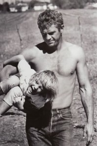 McQueen-steve-mcqueen-32298062-462-700