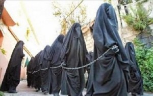 islam-stato-islamico-donne-schiave-catene
