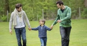 1092940_Famiglia-omo_thumb_big