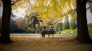 anziani-parco-shutterstock_256142389