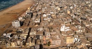 dakar_roofs_-_beach_ocean_5651584098