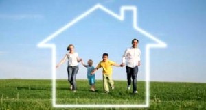 famiglia-casa.jpg_415368877