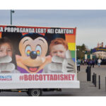 22358_n_disney-100-lgbt-camion